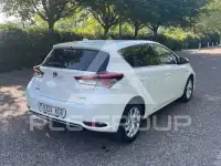 2017 Toyota AURIS