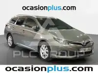 2017 Toyota AURIS