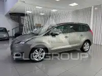 2017 Peugeot 5008