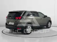 2017 Peugeot 5008