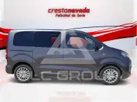 2017 Peugeot Traveller