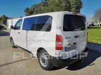 2017 Peugeot Traveller