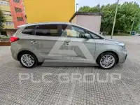 2017 KIA Carens