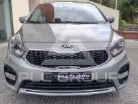 2017 KIA Carens