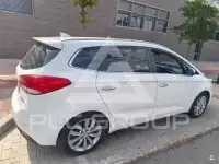 2017 KIA Carens