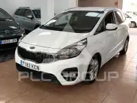 2017 KIA Carens