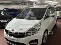 2017 KIA Carens
