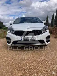 2017 KIA Carens