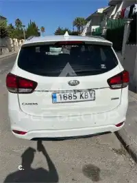 2017 KIA Carens