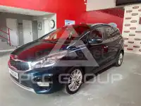 2017 KIA Carens