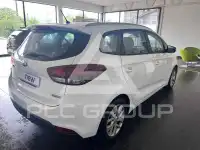 2017 KIA Carens