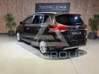 2017 KIA Carens