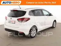 2017 KIA Carens