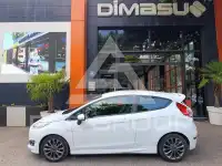 2017 Ford FIESTA