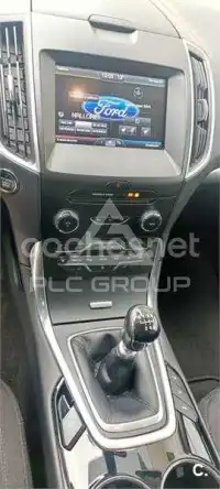 2017 Ford S-Max