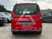2017 Ford Tourneo