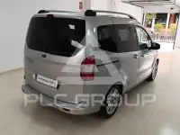 2017 Ford Tourneo