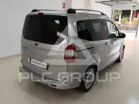 2017 Ford Tourneo