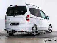 2017 Ford Tourneo