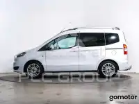 2017 Ford Tourneo