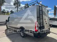 2018 Nissan NV 400