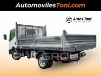2018 Nissan NT400