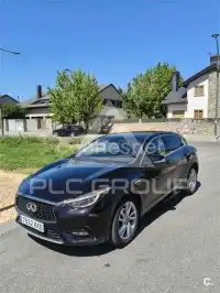 2018 Infinity Q30