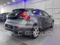 2018 Volvo V40