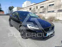 2018 Volvo V40