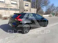2018 Volvo V40