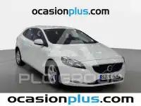 2018 Volvo V40