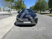 2018 Volvo V40