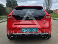 2018 Volvo V40