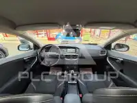 2018 Volvo V40