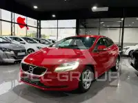 2018 Volvo V40