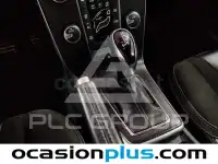 2018 Volvo V40
