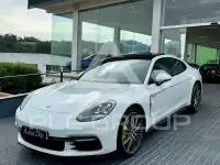 2018 Porsche Panamera