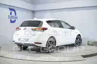 2018 Toyota AURIS