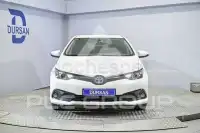 2018 Toyota AURIS