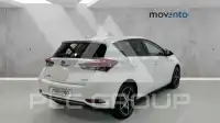 2018 Toyota AURIS