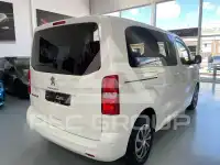 2018 Peugeot Traveller