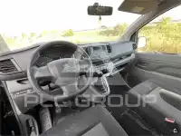 2018 Peugeot Traveller