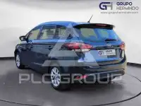 2018 KIA Carens