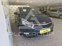 2018 KIA Carens