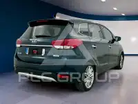 2018 KIA Carens