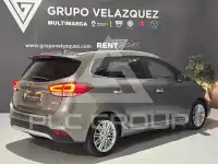 2018 KIA Carens