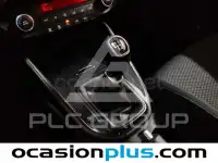 2018 KIA Carens