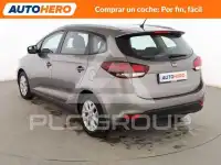 2018 KIA Carens