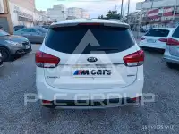 2018 KIA Carens