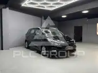 2018 KIA Carens